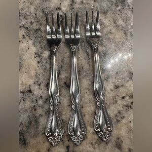 Vintage Lifetime cocktail 3 Elegant Silver Fork Set